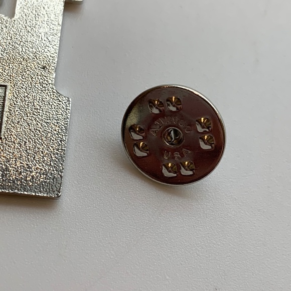 Olympic Games 2008 Countdown 8/8/07 One Year to Go USA AT&T Lapel Pin - Picture 8 of 9